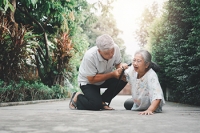 Ways Seniors Can Help Prevent Falls